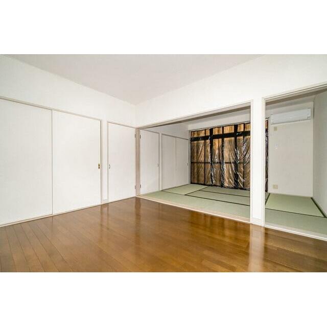 ※実際の内装と異なる場合がございます