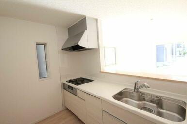 3口コンロにグリル付き