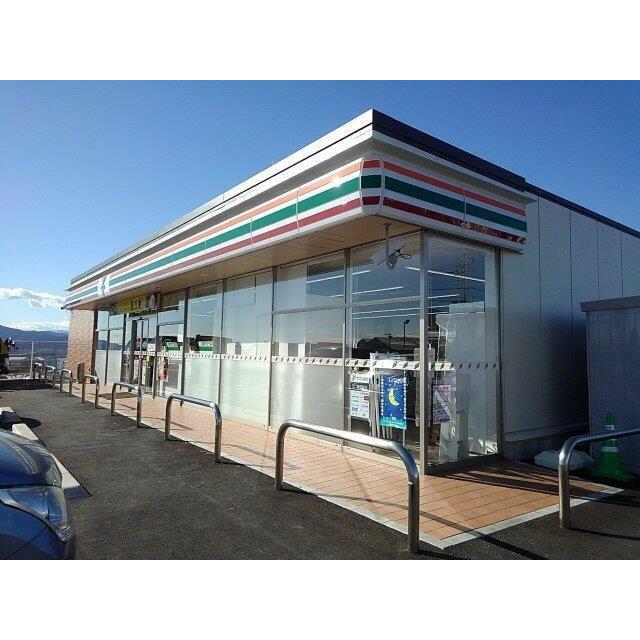 セブンイレブン新富士インター店まで800m