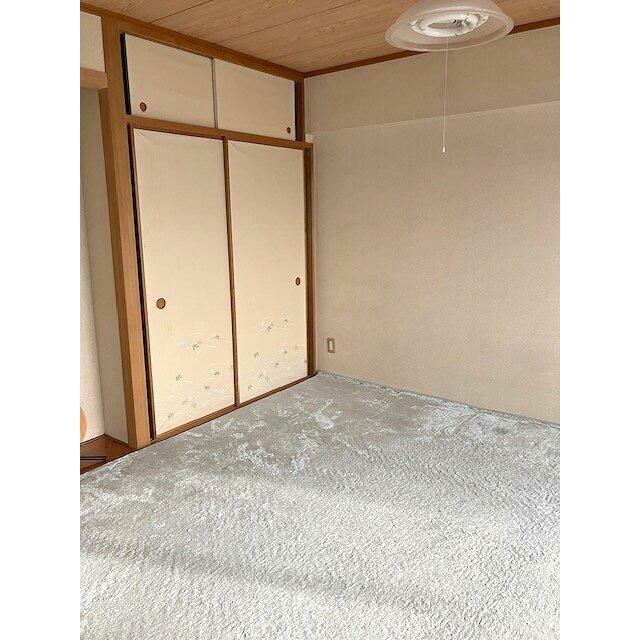 リビング横　和室