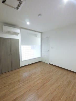 洋室間は施錠が可能です。