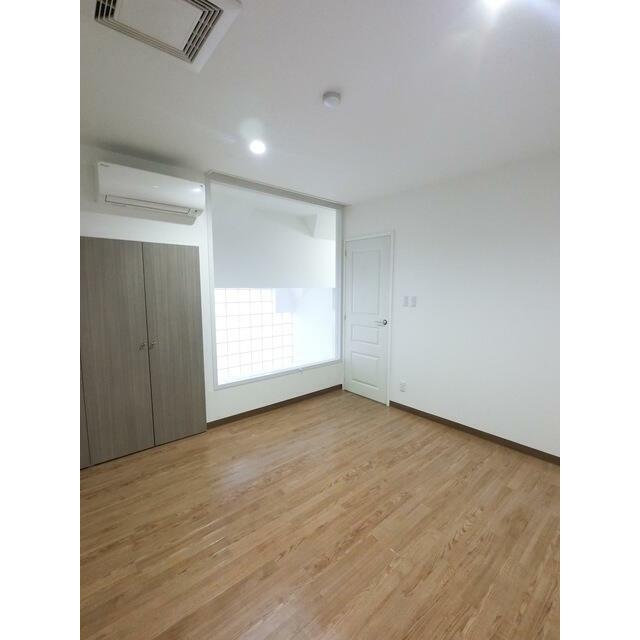 洋室間は施錠が可能です。