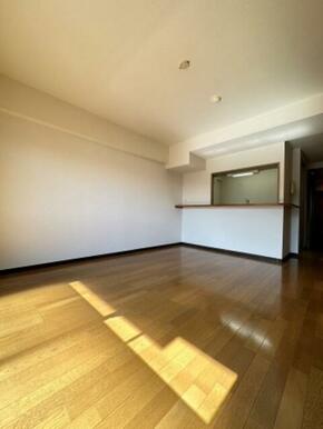 ☆日が入るので明るいです☆