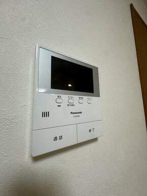 インターホンモニター