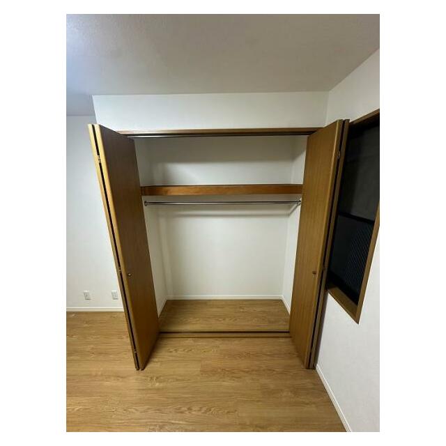 洋室3クローゼット