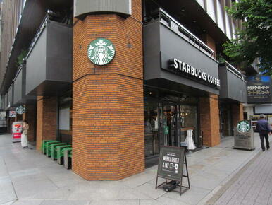 スターバックスコーヒー新宿エルタワー店