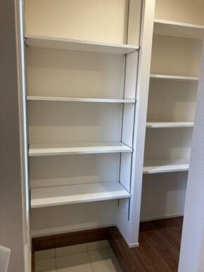 部屋をすっきりさせるのに欠かせない収納。まめに整理整頓したくなる！（1号棟）