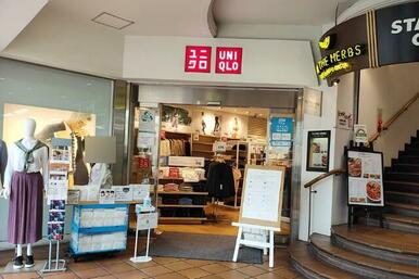 ユニクロ市ケ谷駅店