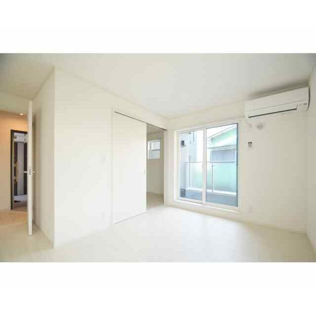 apartment 山の根２丁目