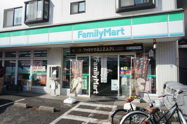 ファミリーマート吉祥寺八幡通り店