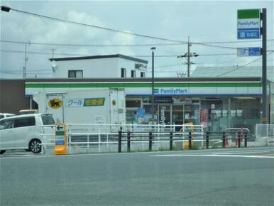 ファミリーマート浜松馬郡町店