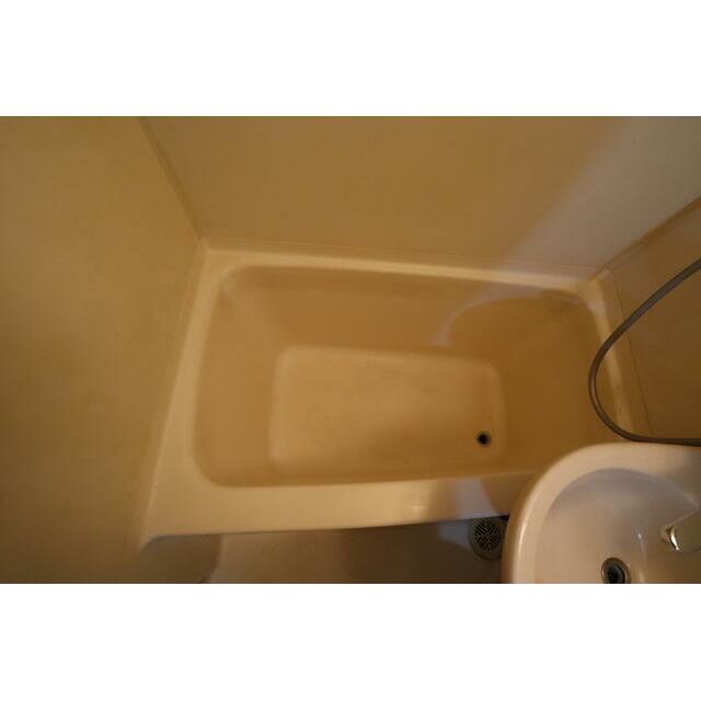 バスタブ　3点ユニット内