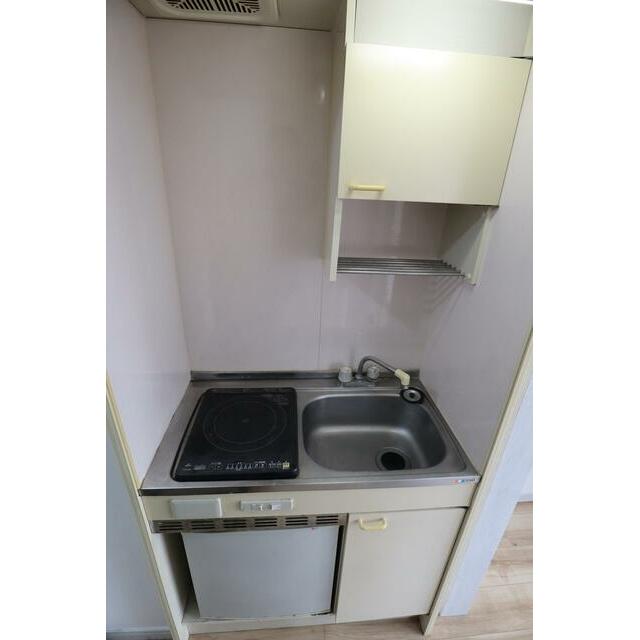 キッチン　ミニ冷蔵庫あり