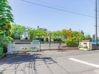 草加市立花栗中学校：約1200ｍ