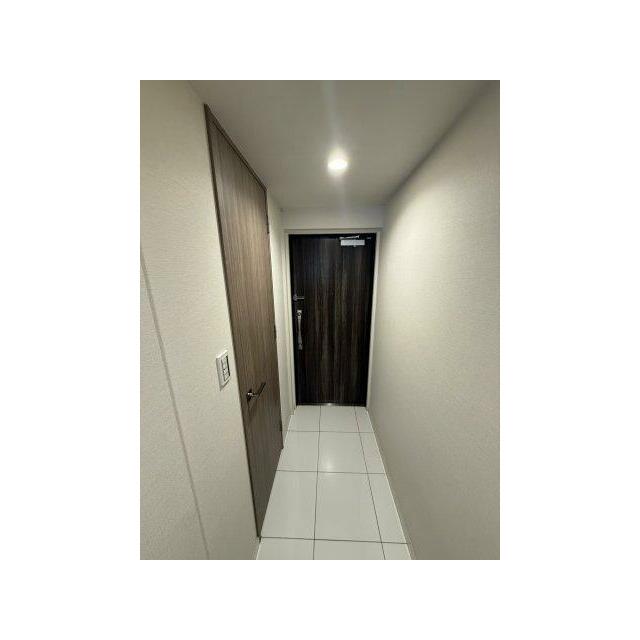 シューズインクロゼット付きの玄関です。