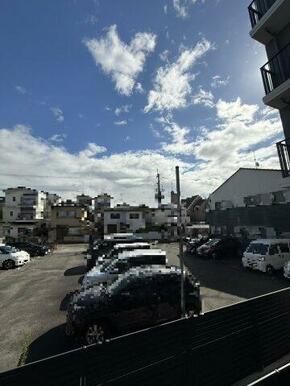 南東側バルコニーからの眺望です。