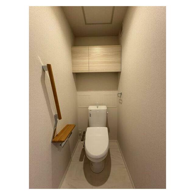 トイレは温水洗浄便座でございます