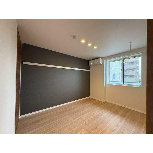 ハンガーフック付き化粧幕板がございます