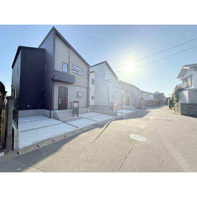 【(1)・(2)号棟 外観】