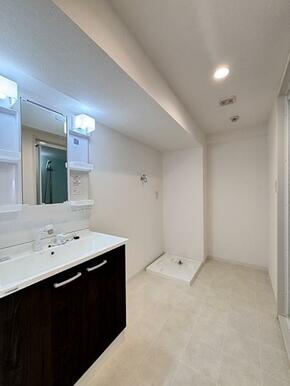 ユニットバス　追い炊き機能付きです