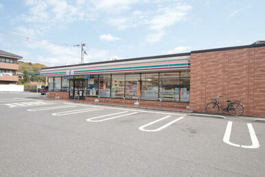 セブンイレブン東松戸駅前店