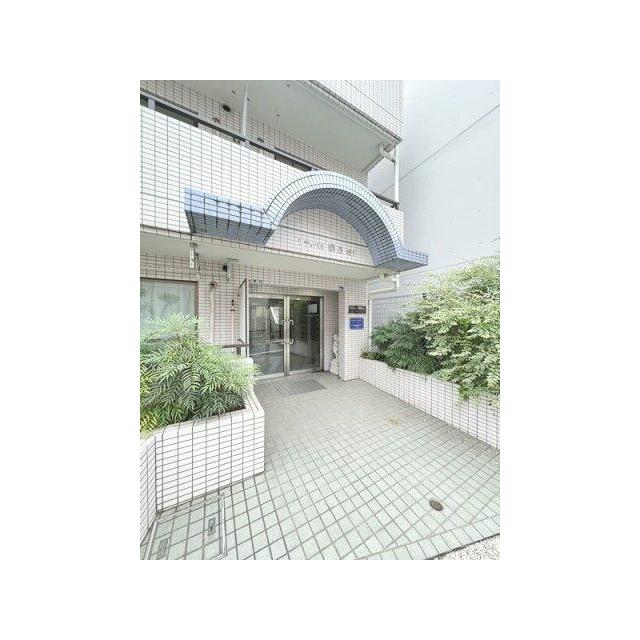 最寄り駅徒歩１０分