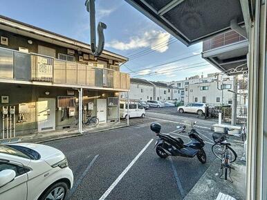 ※同建物ほかのお部屋の写真です。