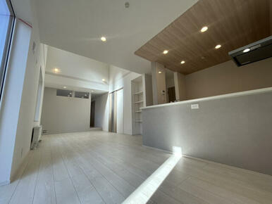 内観写真（1号棟）