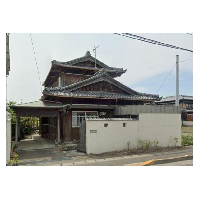 二階建の外観