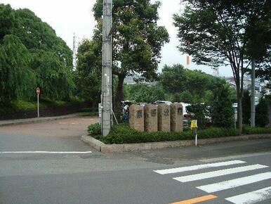 原田公園まで800ｍ