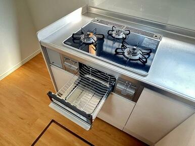 コンロ新品交換済み