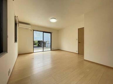 リビングは家族団らんの大切な空間です＾＾