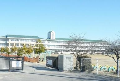 三日月小学校