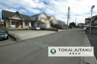 南側約6M幅員の公道。車の出し入れもスムーズに行えます＾＾