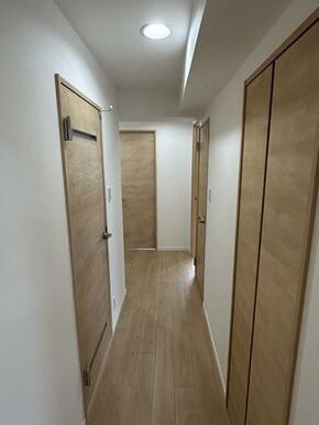 「廊下」廊下の写真です。