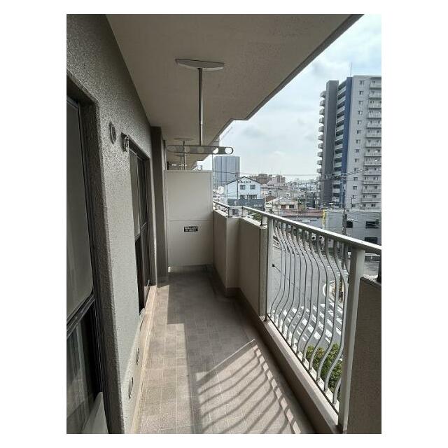 「バルコニー」バルコニーの写真です。