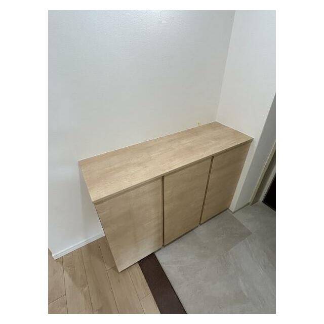 「玄関」シューズBOXがあります。