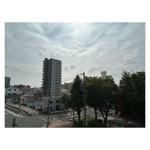 「バルコニー」バルコニーからの眺望です。