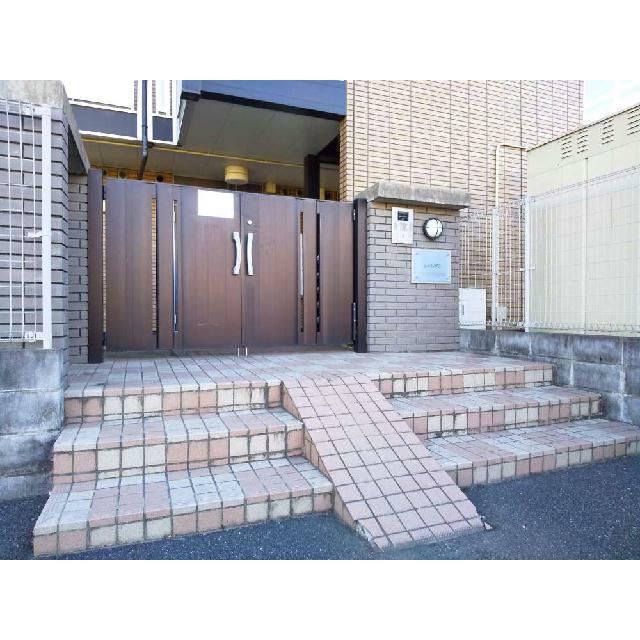 オートロックゲート付き。