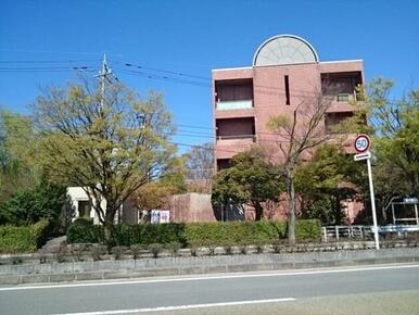 滑川市立図書館