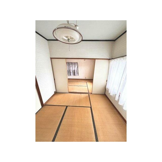 2階　続き和室になっています