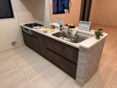 料理好きにおすすめ！ パスタを茹でながら同時進行で副菜・スープ作りも（1号棟）