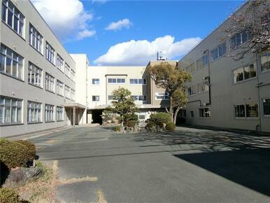 豊橋市立吉田方小学校
