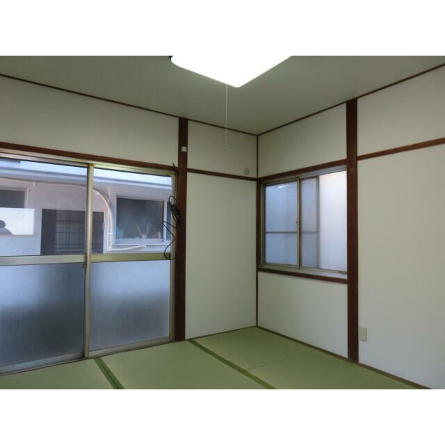 １階和室４．５帖　畳表替え済