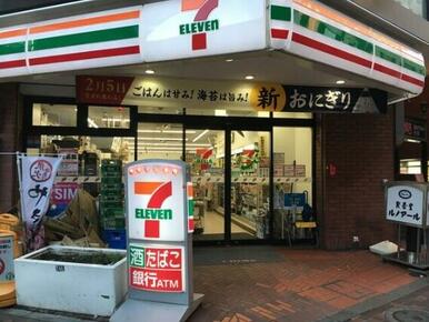 セブンイレブン西武新宿店