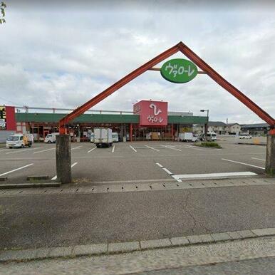 新鮮市場ヴァローレ 砺波店