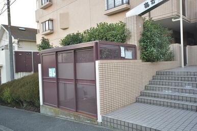 ゴミ置き場