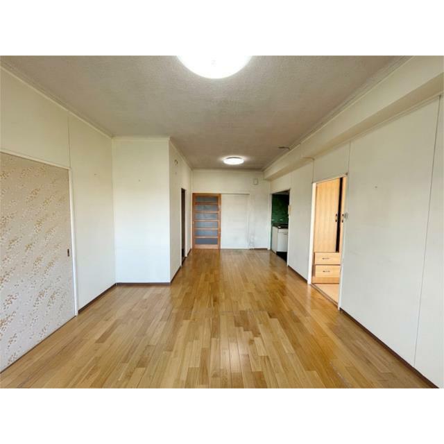 リビングダイニング