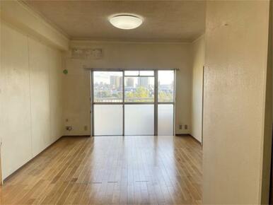 リビングダイニング