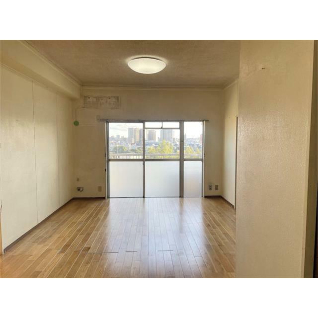 リビングダイニング